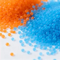 silica desiccant particles